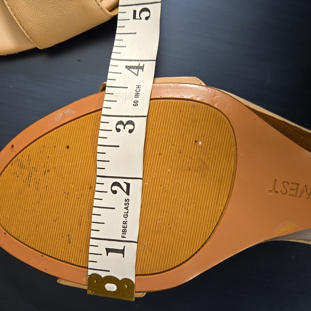 Nine West Two-Tone Sandals Sz 8 M - Picture 7 of 7